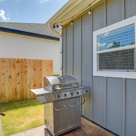 Granbury Home With Hot Tub And Furnished Patio! Luaran gambar